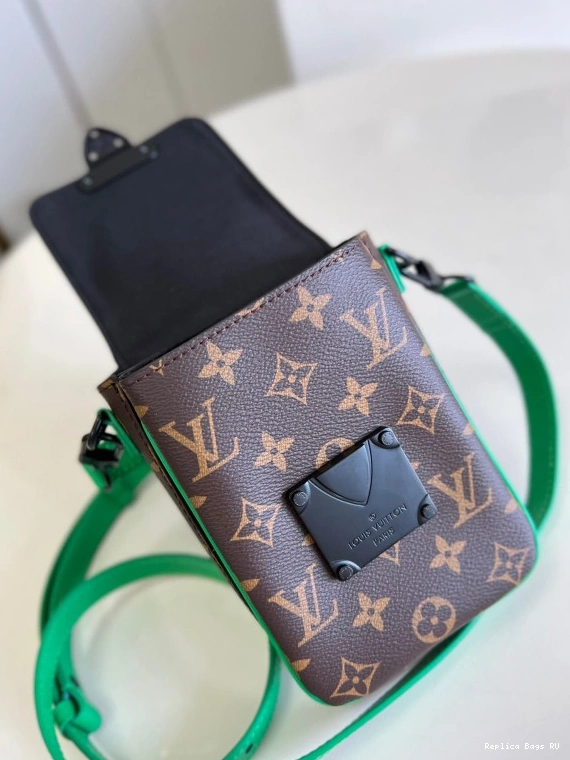 Cheap S-LOCK VERTICAL WEARABLE WALLET VUITTON LOUIS 0805
